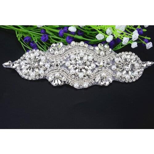 1piece)Handmade Beaded Sew On Hot Fix Sliver Clear Bling Wedding Crystal Rhinestone Appliques Patch for Bridal Sash and Belt