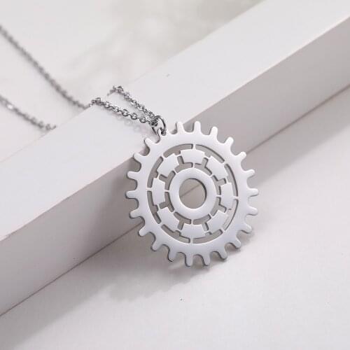 Skyrim Fashion Silvery Gear Pendant Necklaces Hollow Stainless Steel Choker Necklace Women Jewelry Birthday Anniversary Gift