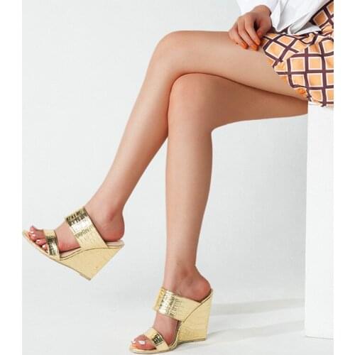 2022 New Casual Shoes Outdoor Beach Slippers Ladies Sandals Summer Women Wedge Platform Flip Flops Soft Comfortable Slide Sandal