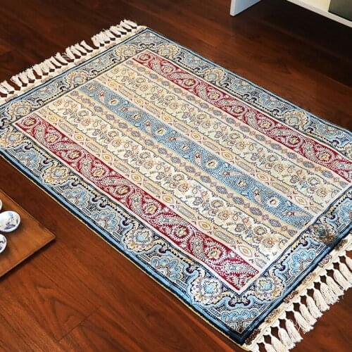 FangCunJinXiu 3'x4.5' Handmade Silk Carpet with Flower Stitching for Living Rooms and Offices