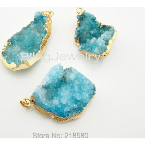 H-SP10852 Blue Druzy Cluster Crystal Pendant with Gold Edge