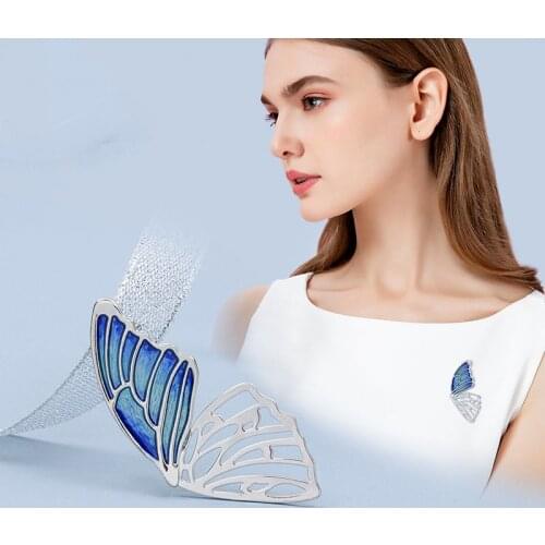 New Enamel Pins Blue Butterfly Brooch Dress Suit Lapel Pin Badge Fashion Jewelry Scarf Buckle Brooches for Women Accessories