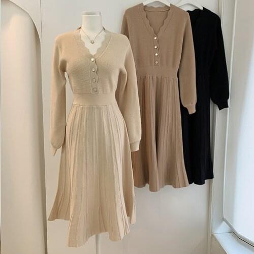 Elegant Lady V-neck Long Sleeve Knitted Dress Casual Lantern Sleeve Button Female A-line Dress Autumn Winter Women Sweater Dress