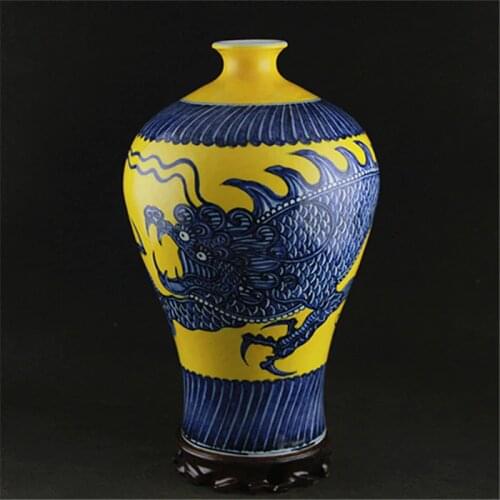 Xuande Antique Ceramic Vase Ming Xuande Handmade Three Dragon Claw Yellow And Blue Vase Ancient Porcelain Collection