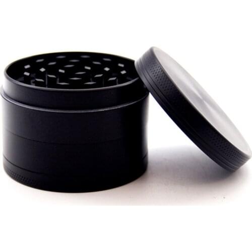 New Fashion And Labor-Saving 4-Layer Metal Tobacco Grinder