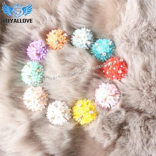 Beautiful 20mm Resin Rose Crystal Rhinestones Buttons Alloy Shank Diamante Holding flowers Accessories DIY Wedding decoration