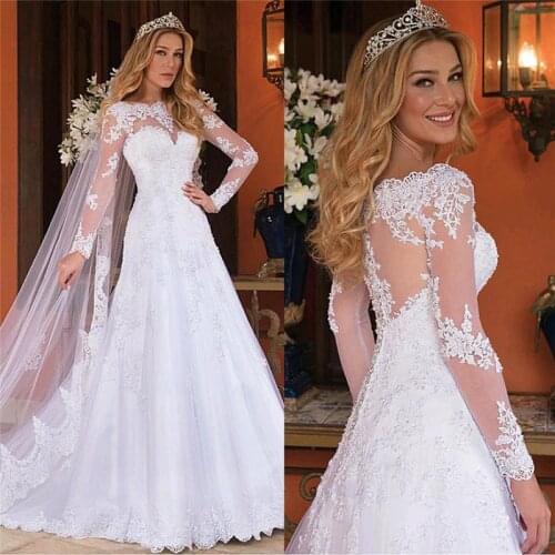 Long Sleeves Lace Appliques Wedding Dresses Buttons Back Bridal Gowns 2020 Modest Custom Garden Vintage Wedding Wear Countryside