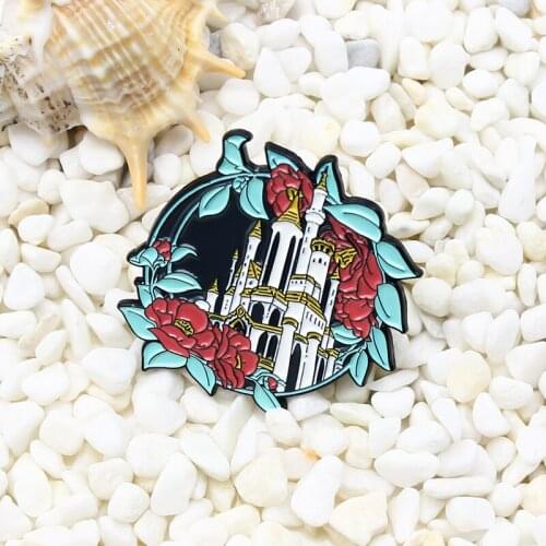 Dream mirror Castle Enamel Brooch Red wreath Flower leaf Creative Lapel Pin Backpack jacket punk badge gift