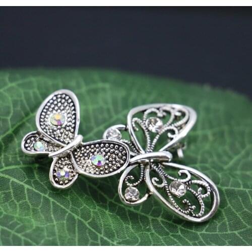 Butterfly Rhinestone Brooch bouquet Breastpin Brooches Crystal Glass Jewelry making Design Accessories For Women Girls 29*43mm