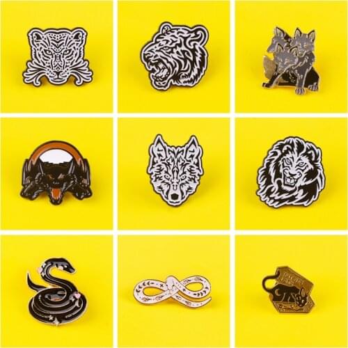 Punk Animal Brooch Wolf Badges on Backpack Set Badges for Clothes Enamel Pins for Backpacks Clothes Lapel Pin Badge Accessories