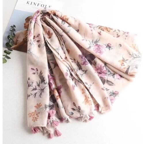 Head printed scarf wrap,summer beach shawl,Muslim hijab,flower scarf,shawls and scarves,floral hijab,viscose scarves,women cape