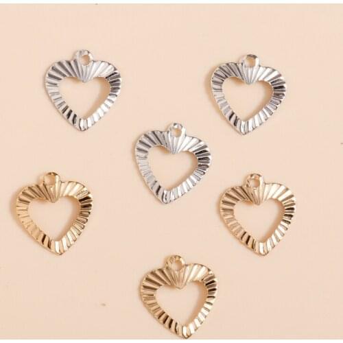 100pcs 13*12mm Hollow Heart Charms Gold Silver Color Metal Iron Sheet DIY Charms Pendants for Making Earrings Necklaces Jewelry