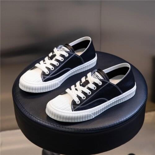 Brand New Spring Women Genuine Leather Casual Shoes High End Fashion low Tops Girl Leisure Flat Shoes Sneakers 2 Colors
