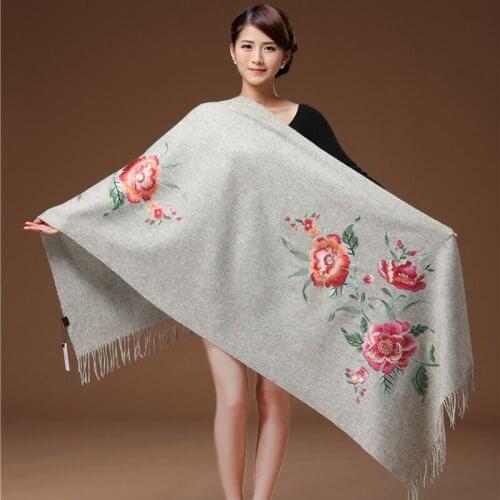 Women Thick Scarves Long Warm gray Shawls Embroidery Cashmere Scarf Winter scialle Tassel Floral Pashmina Hijab silenziatore