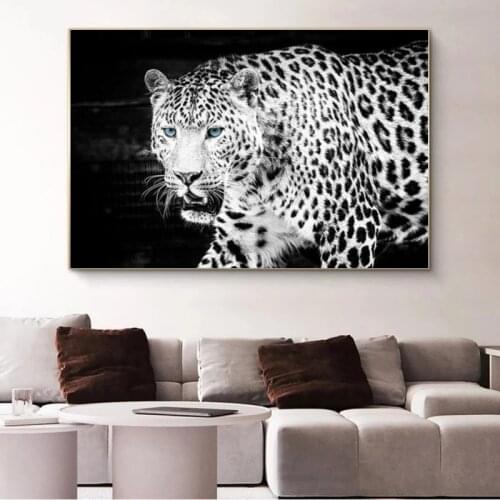 Modern Animals Wall Art Canvas Painting Zebra Elephant Giraffe Print and Poster Home Decor Black and White Animal Art Poster