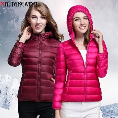 Ultra Light Down Coat Winter Womens Jacket Fashion Hooded Collar 90% White Duck Down Jackets Lightweight Coat Women Outwear