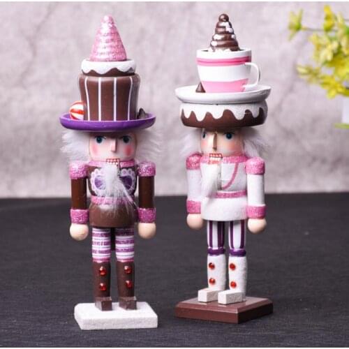 25cm Nutcracker Puppet Zakka Creative Desktop Decoration Wood Made Christmas Ornaments Drawing Walnuts Soldiers Free SN2441