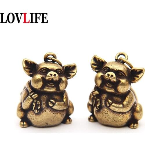 Antique Brass 12 Zodiac Pig Car Keychain Pendant Vintage Metal Copper Animal Figurines Keyring Hangings Accessories Gift Jewelry