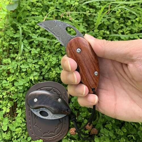 High hardness Outdoor wooden handle Sharp folding knife mini penguin shape Damascus steel blade outdoor DEC tools