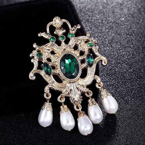 Green Rhinestone Crystal Crown pin brooch Bridal jewelry Gold color pin brooch fashion hats accessories imitation pearl broches