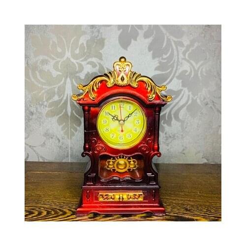Creative Vintage Desk Retro Clocks Classical Royalty Living Room TV Cabinet Desk Imperial Furnishing Sit Pendulum Clock