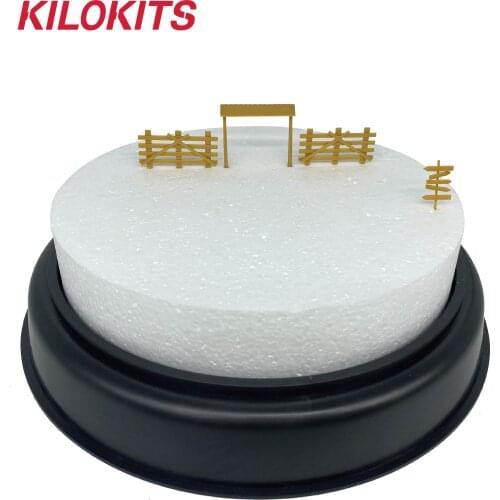 1/72 Scale Landscape Base Dia.20cm with Farming Fences and Road Sign DIY Hobby Model Kits