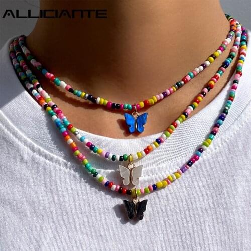 Bohemian Multicolor Butterfly Pendant Beaded Necklace Rainbow Color Acrylic Glass Rice Bead Choker Necklaces Beach Style Jewelry
