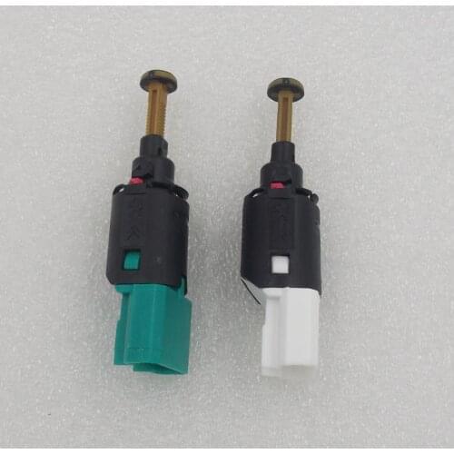 For triumph Peugeot 307 408 Sega Picasso Xsara Reversing light switch brake light switch