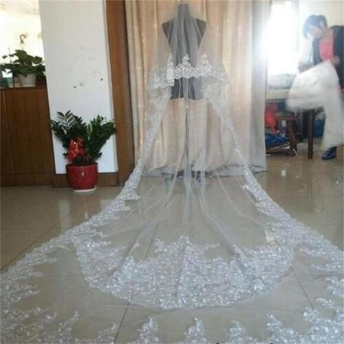 Sparkly Two Layers Wedding Veil 2019 Lace Applique Sequins Bridal Accessories Cheap