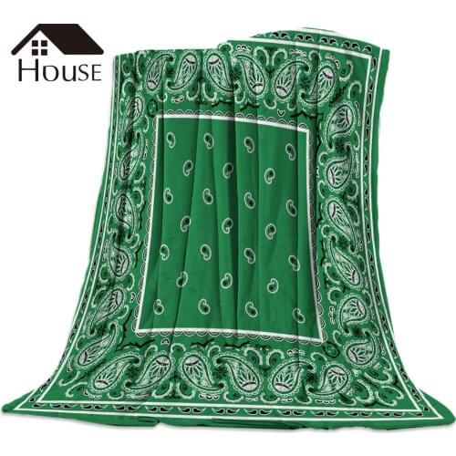 Classic Green Bandana Printed Nap Blanket Soft Comfortable Velvet Plush Flower Blankets Warm Sofa Bed Sheets