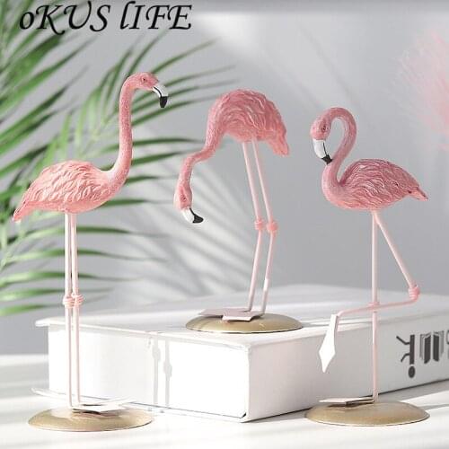 2PCS Pink Flamingo Cute Animal Shape Resin Ornament Home Garden Decoration Living Room Decoration Festival Party Wedding Decor
