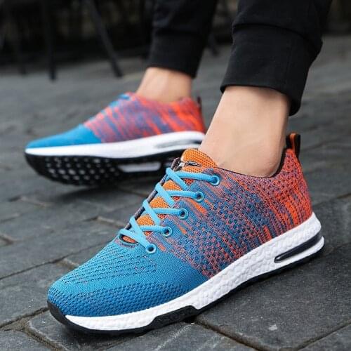 Men Shoes 2017 Fashion Fly Weav Mesh Shoes High Quality Breathable Non-slip Autumn Casual Shoes Mixed Colors Flat Shoes