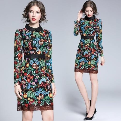 Banulin Self-Portrait Green Vintage Lace Dresses 2019 Autumn Winter Women Flower Embroidery Lace Patchwork Long Sleeve Dresses