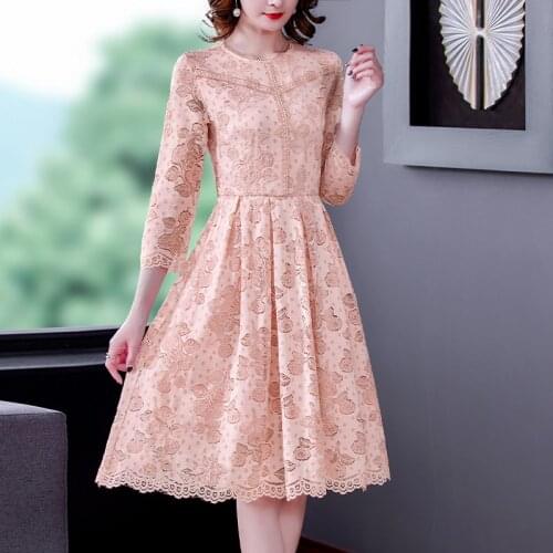 2021 New Fashion Designer Summer Lace Midi Dress Women Three-quarter Sleeve Flowers Embroidery Vintage Party Dresses