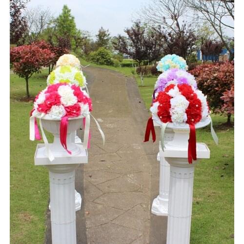 New Arrival Aritificial Silk Flower Kissing Ball with Pearl Ribbon Roman Column Dahlia Flowers for Wedding Decoration