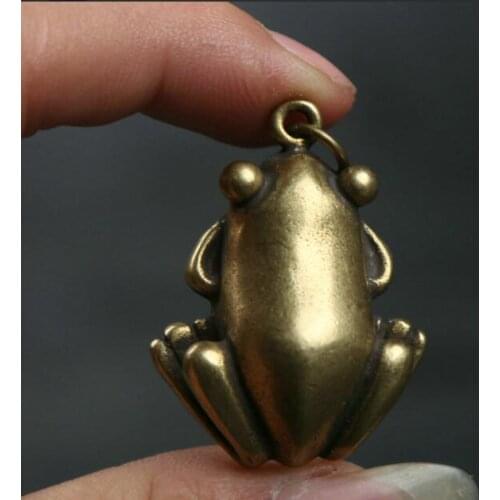 Small Curio Chinese Bronze Lovable Animal Frog Money Coin Wealth Pendant