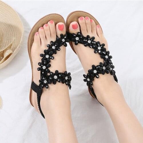 Sandals Womens 2020 New Style Flat 6 Leaf Flower Spot Drill Suitable for Foreign Trade Womens Shoes