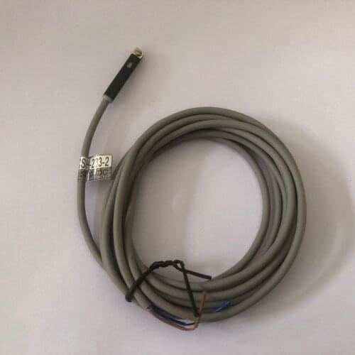 CAMOZZI magnetic switch CSH-233-2 CSH-233