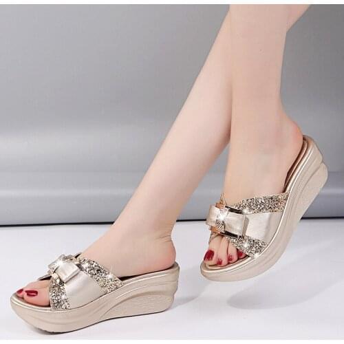 Sandals and Slippers Womens Summer Wear Fashion 2020 New Slope with Bowknot Fish Mouth Slippers Female Mother Shoes