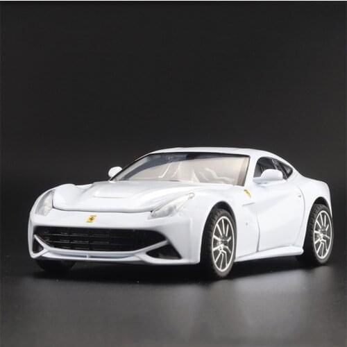 1:32 Ferraris F12 Alloy Sports Car Diecast Toy Vehicles Sound And Light Pull Back Model Metal Car Collection Gifts Toys for boys