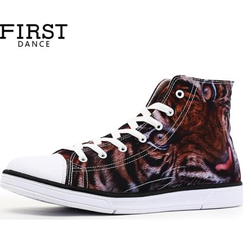 FIRST DANCE Canvas Zapatillas 3D Tiger Animal Prints Shoes High Top Casual Shoes Comfortable Men Students Flats Spring 2018