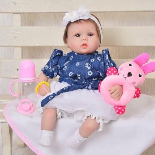 42cm 17Inch Reborn Baby Girl Doll vinyl newborn Lifelike Reborn Bonecas Menina Wholesale Childrens Day Gift Little Baby Toys