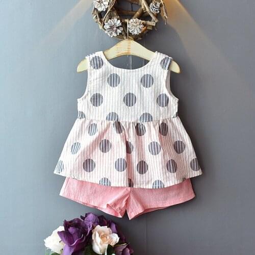 Small and medium-sized childrens clothing striped polka dot polka dot bowknot vest A-line cute shorts two-piece suit