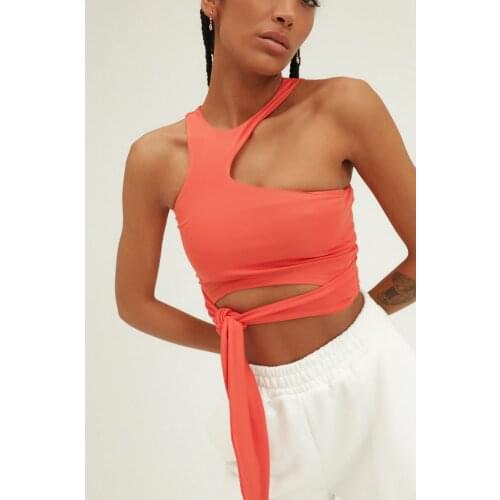 HAFSA Short Blouses