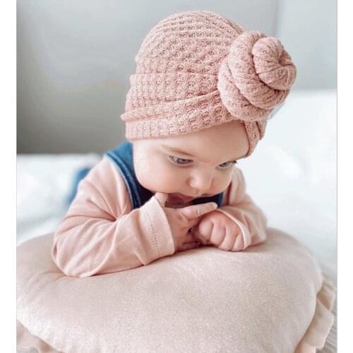 18*17 CM Soft Comfortable Knitted Cotton Caps Solid Color Knotted Baby Girls Hat Newborn Headwear Kids Accessories Birthday Gift