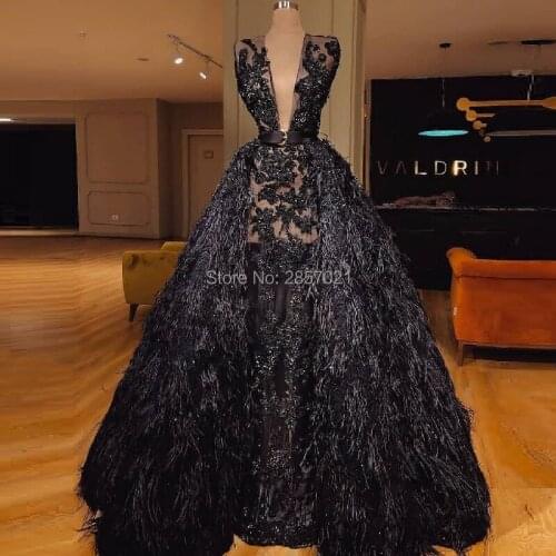 Luxury Arabic Muslim Evening Dresses Sparkle Feather Long Formal Prom Dress Party Gowns 2018 Robe de soiree Moroccan Kaftans