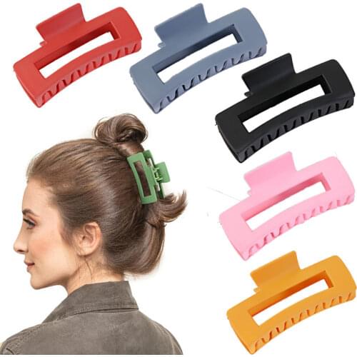 Fashion Korean Hair Claws Women Candy Colors Hair Crab Clamps Hairdress Solid Hairpins Love Shaped Hair Accessories Headwear
