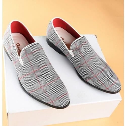 2021Calzado hombre Men Casual Shoes Slip on High Quality Male Design Loafers Flats Shoes Camisa Social Masculina Men Dress Shoes