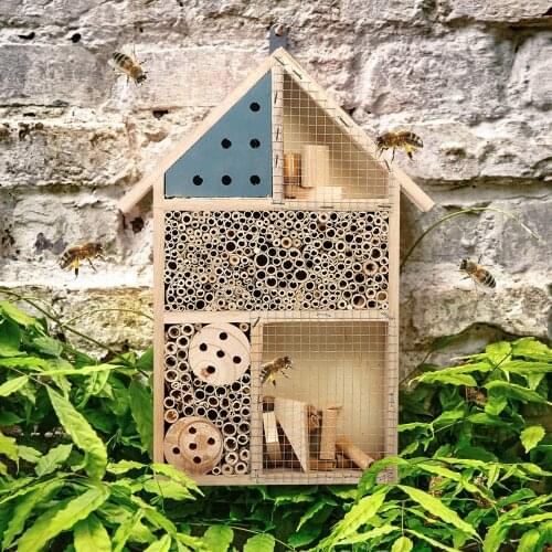 Durable Insect House Wooden Bee Bug Butterfly Insect Nest Nesting Box Hotel House Shelter for Home Garden Backyard Decoration