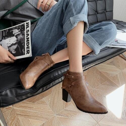 Retro Martin boots womens British style new womens high-heeled shoes brown short boots womens spring and autumn single boot t